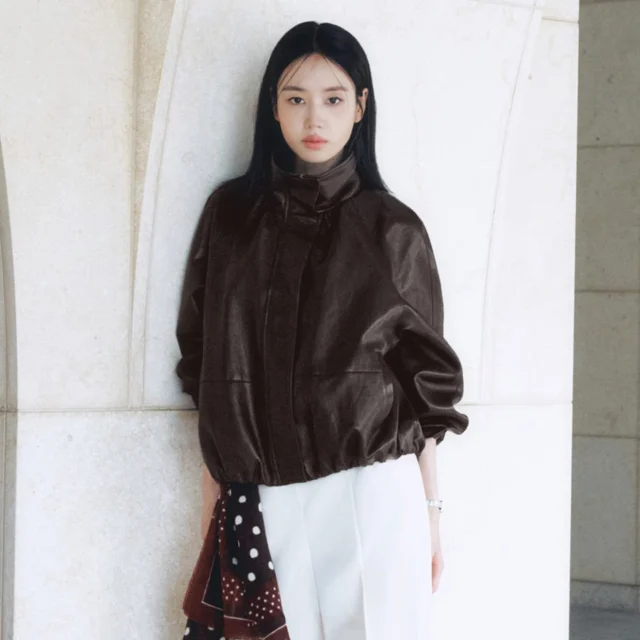 셀렙샵에디션 26FW FAUX 레더 하이넥 점퍼 (여)