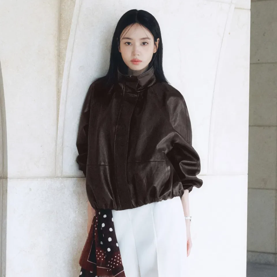 셀렙샵에디션 26FW FAUX 레더 하이넥 점퍼 (여)